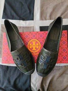 Tory Burch Espadrilles – Malachite/Perfect Navy – Size 6 – Brand New in Box